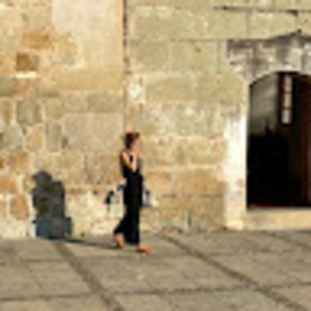 Meet your Posher, Liz